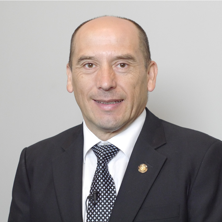 Pastor Neil Arias